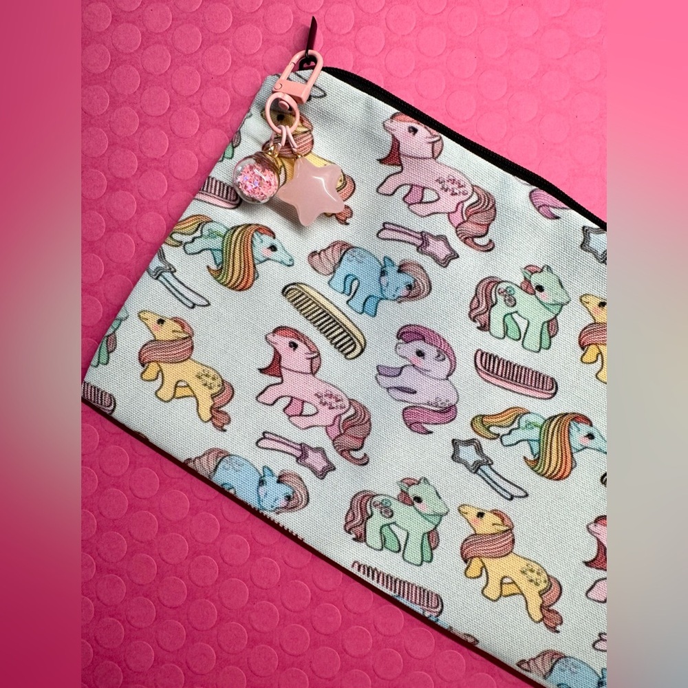 New Retro 80s Style My Little Pony Blue Makeup Tech Pencil Bag w/ Charm - 8.25”